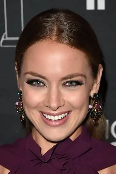 Rachel Skarsten headshot