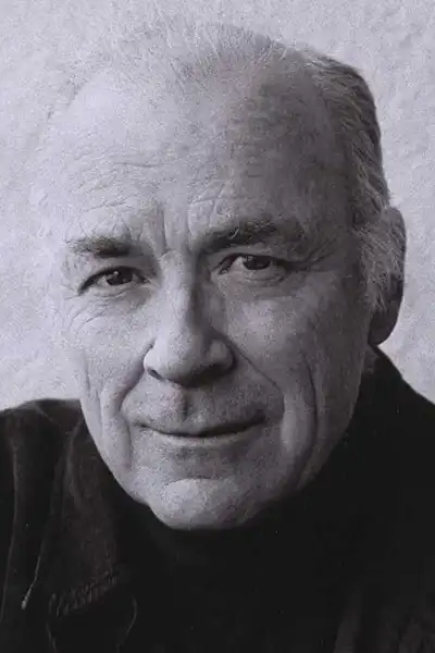 Cedric Smith headshot