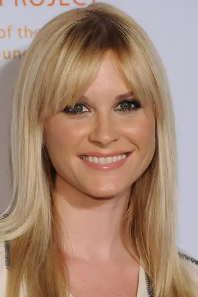 Bonnie Somerville headshot