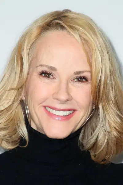 Rebecca Staab headshot
