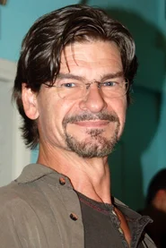 Don Swayze headshot