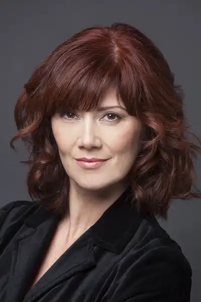 Maria Syrgiannis headshot