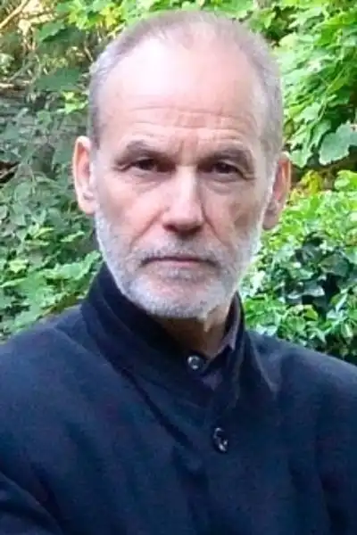 Tassé Tom headshot