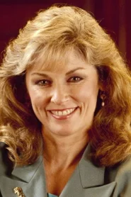 Brynn Thayer headshot