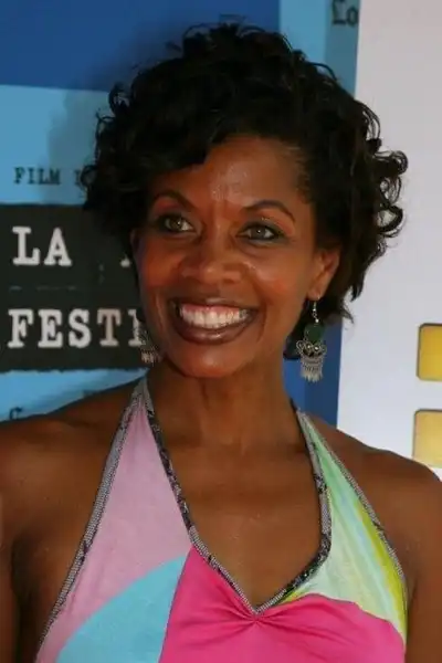 J. Karen Thomas headshot