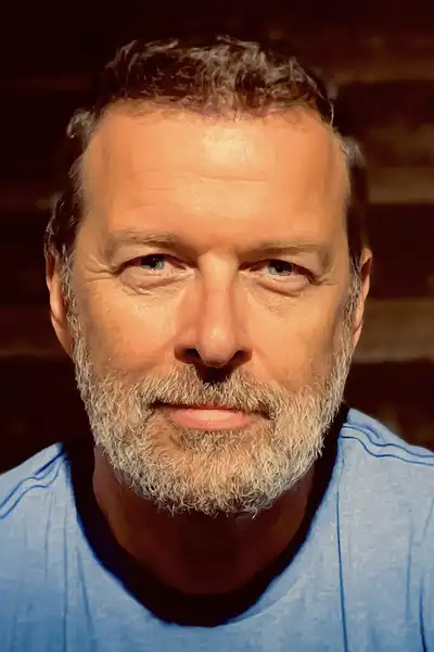 Ken Tremblett headshot