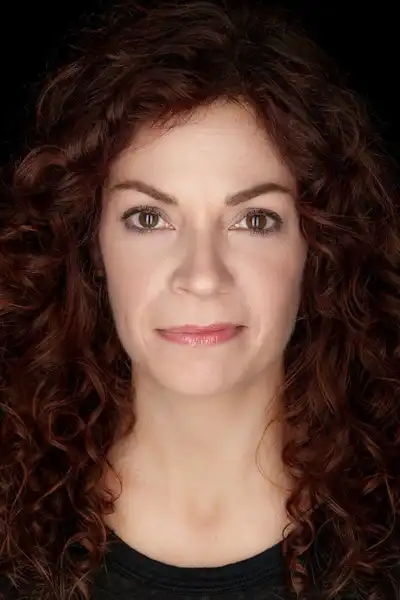 Lori Triolo headshot