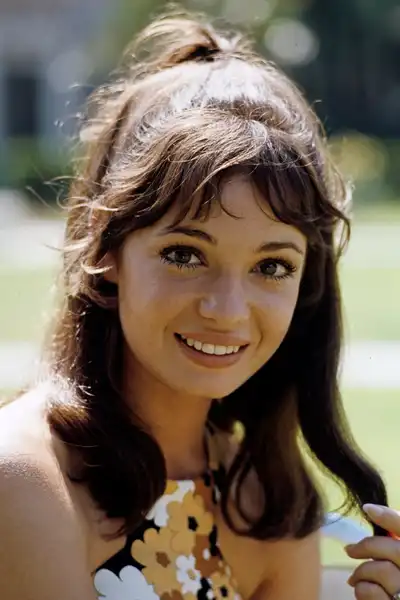 Karen Valentine headshot