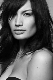 Alanna Vicente headshot