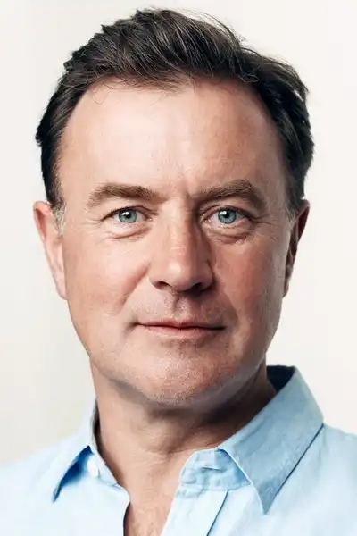 Christopher Villiers headshot