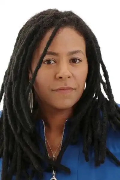Dawn Wilkinson headshot