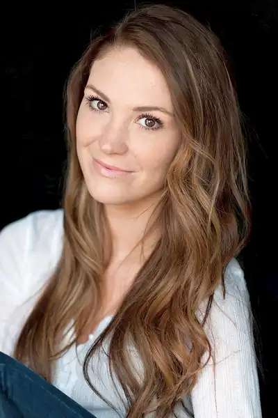 Brittany Drisdelle headshot