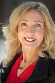 Mary Armstrong headshot