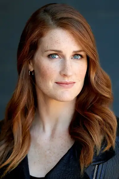 Beth Hornby headshot