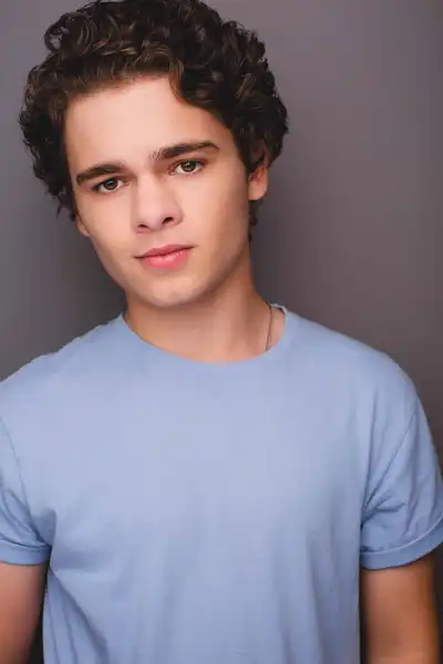 Will Coombs headshot