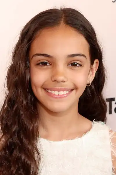 Mia SwamiNathan headshot