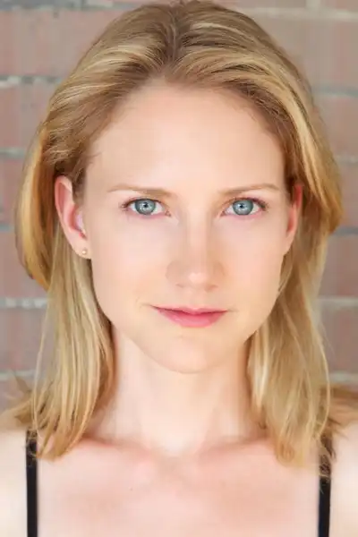 Sonja Bennett headshot