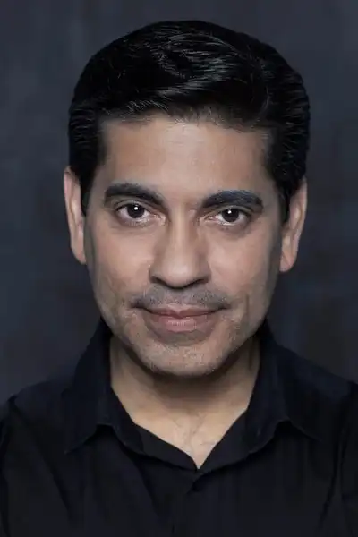 Javier Montenegro headshot