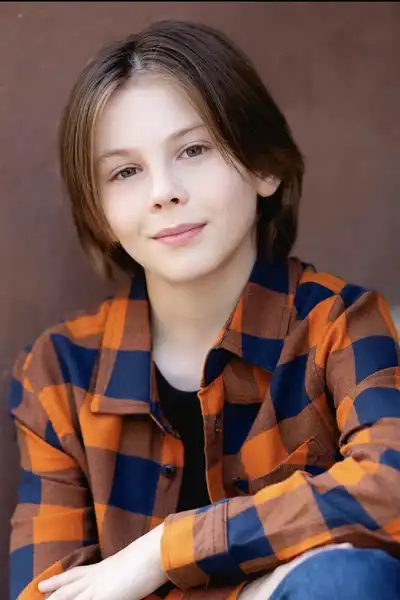 Logan Pierce headshot