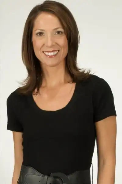 Kate Gajdosik headshot
