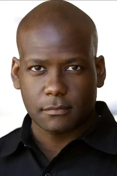 Jason Sims-Prewitt headshot