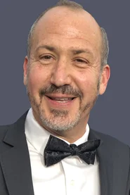 Alejandro Furth headshot