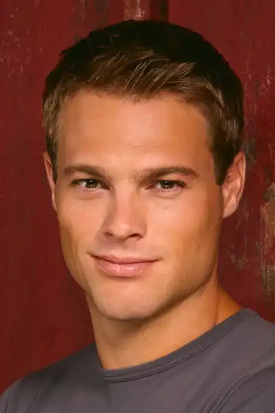 George Stults headshot