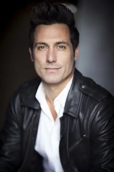 Olivier Raynal headshot