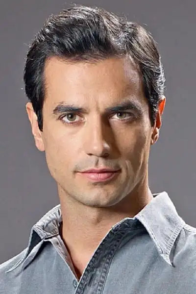 Antonio Cupo headshot