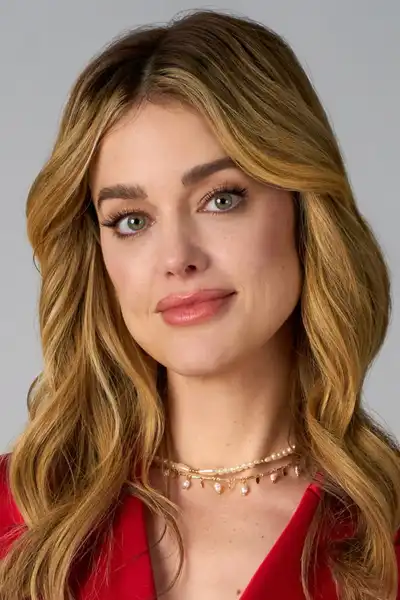 Ashley Newbrough headshot