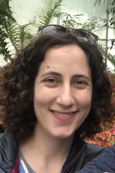 Anne Abramowitz Junget headshot