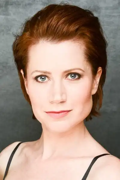 Krista Morin headshot