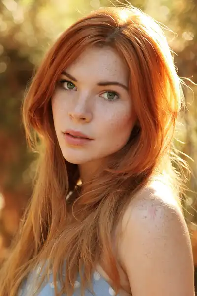 Courtney Halverson headshot