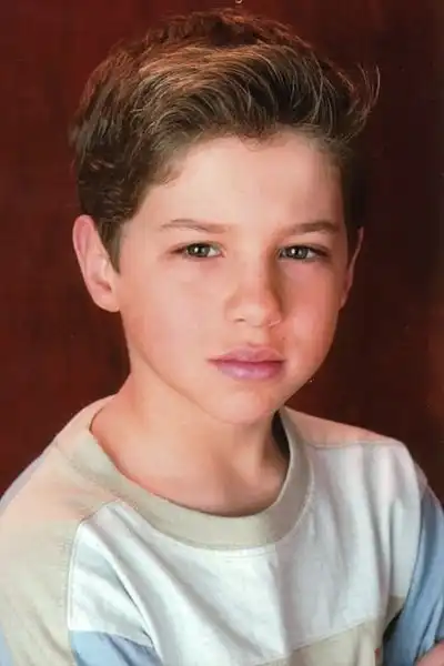 Alexander Conti headshot