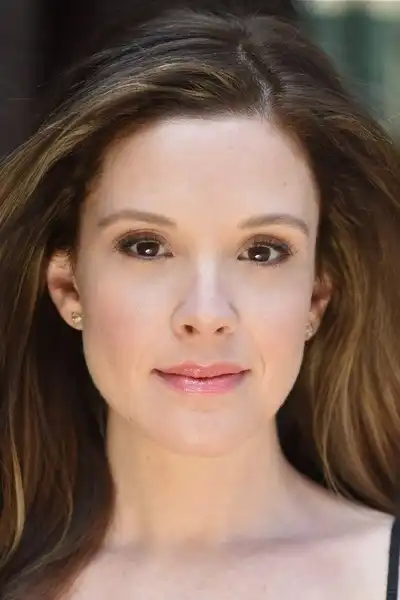 Kayla Mae Maloney headshot