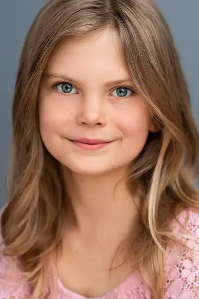 Georgia Mae Orchard headshot