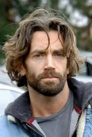 Giulio Pampiglione headshot