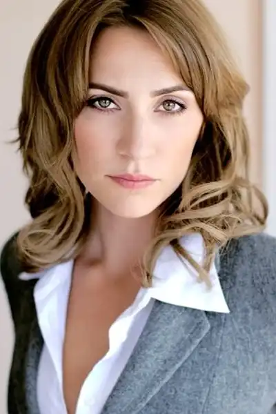 Jessica Harmon headshot