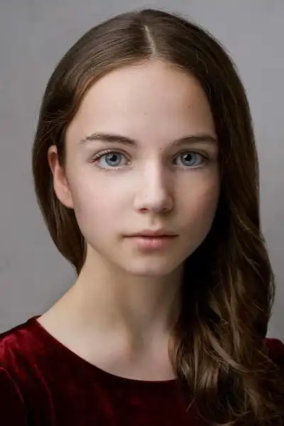 Isabelle Wilson headshot