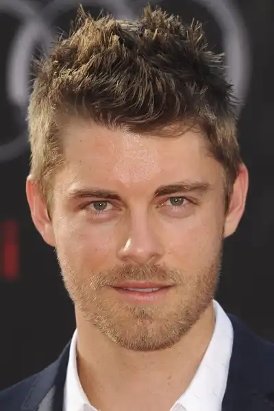 Luke Mitchell headshot