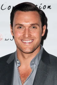 Owain Yeoman headshot