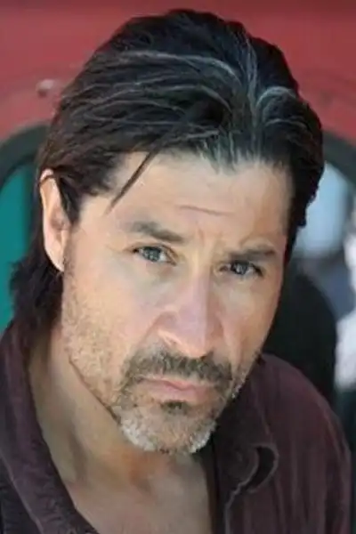 Rio Alexander headshot