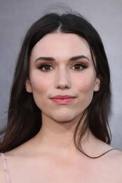 Grace Caroline Currey headshot