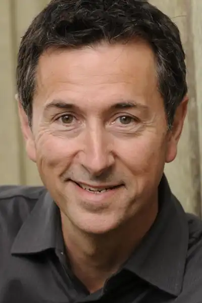 Jan Bos headshot