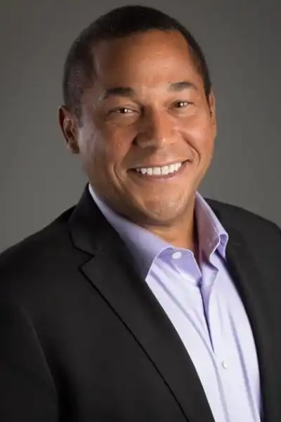 Ernie Pitts headshot