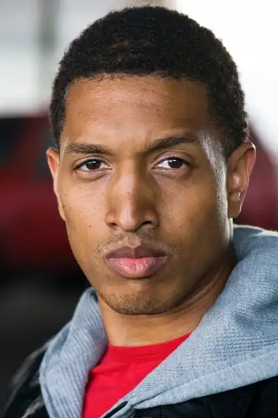 Justin Alston headshot