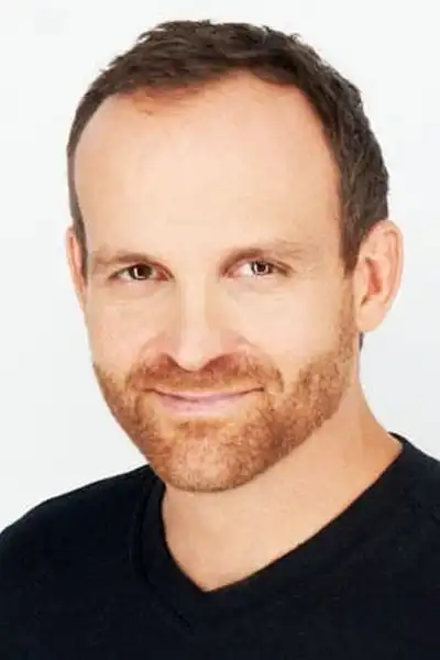 Trevor Hayes headshot