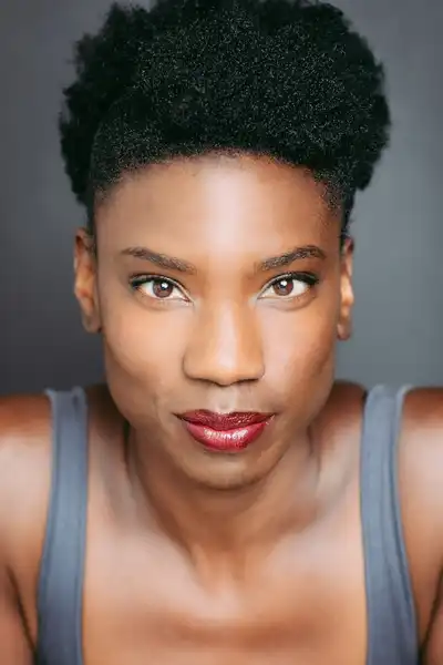 Miranda Edwards headshot