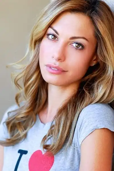 Meredith Giangrande headshot
