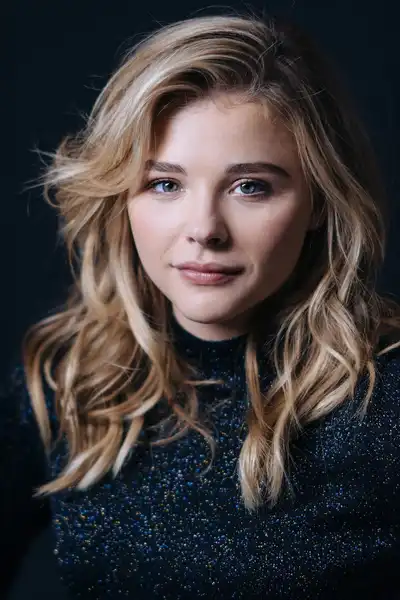 Chloë Grace Moretz headshot